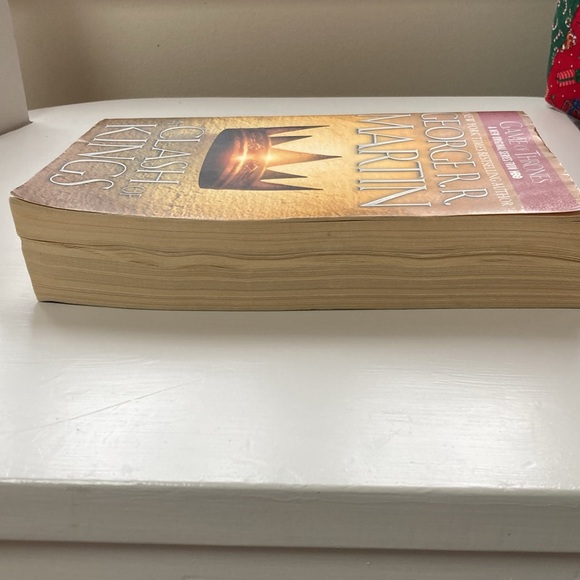 Game of Thrones book 2 - Picture 3 of 4